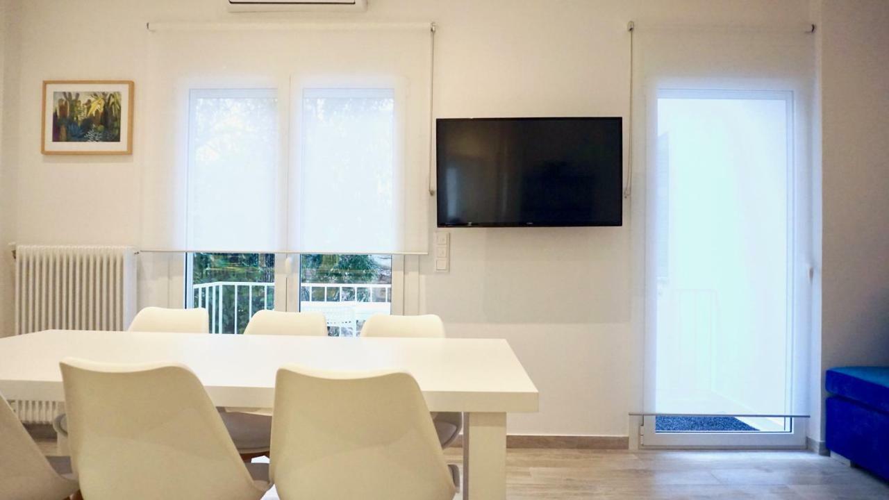 Modern & Central Apt In Athens Exterior photo